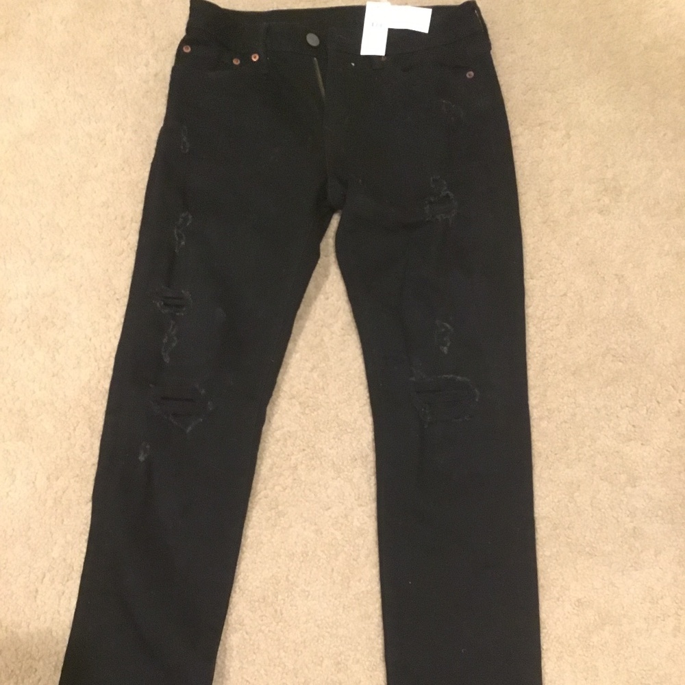 American Eagle Black distressed straight jeans